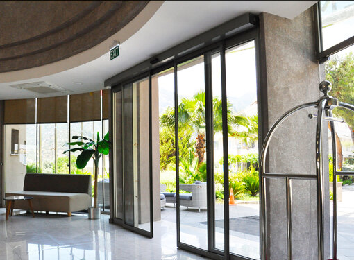 Record STA 20 Automatic sliding Door Hotel Lobby