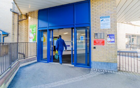 record STA 20 – automatic sliding door operator